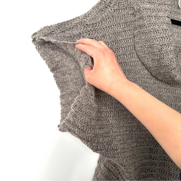 Free People Oversized Cozy Short Sleeve Cowl Neck Chunky Knit Sweater - Picture 4 of 11